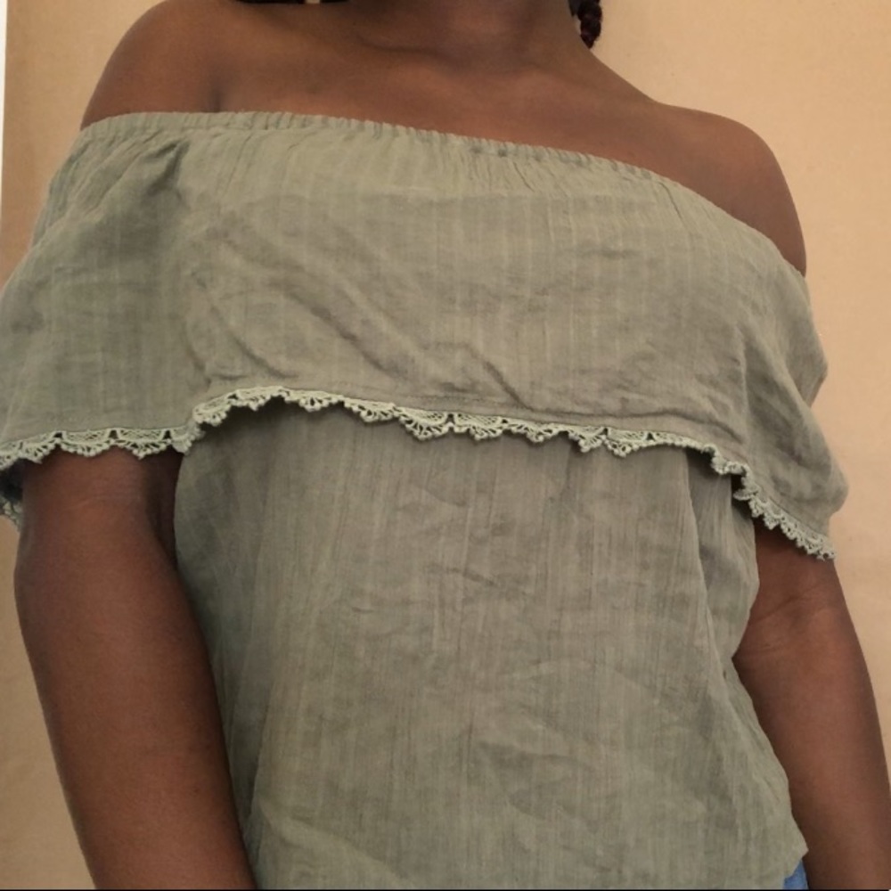 Billabong green off the shoulder top